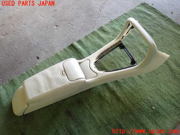 1UPJ-9236607540]ジャガー・XKシリーズ(J413A)センターコンソール 中古_2