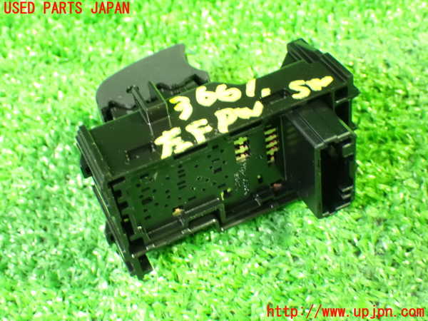 1UPJ-9236616245]アルファード(AGH30W)左前パワーウィンドウスイッチ 中古_2