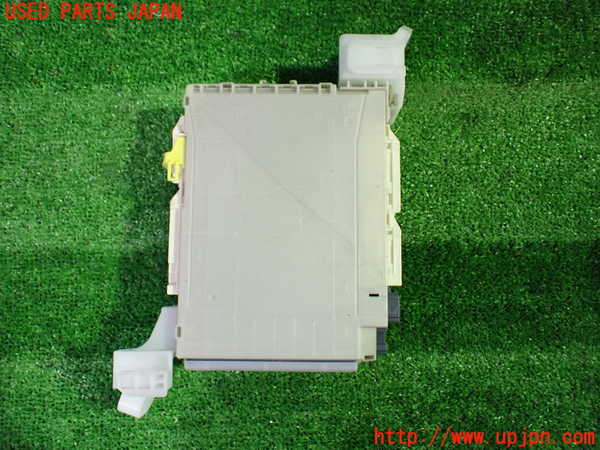 1UPJ-9236616741]アルファード(AGH30W)ヒューズボックス1 中古_2