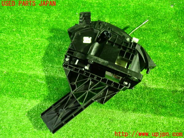 1UPJ-9236617555]アルファード(AGH30W)ATシフトレバー 中古_2