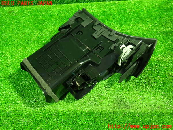 1UPJ-9236617526]アルファード(AGH30W)エアコン吹き出し口1 (右) 中古_2