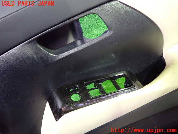 1UPJ-9236611234]アルファード(AGH30W)右前ドア内張り 中古_2