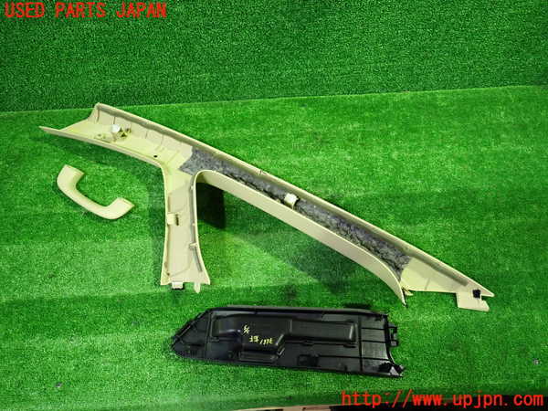 1UPJ-9236617655]アルファード(AGH30W)右フロントピラートリム 中古_2