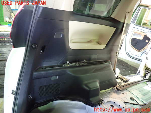 1UPJ-9236617680]アルファード(AGH30W)左リアピラートリム 中古_4