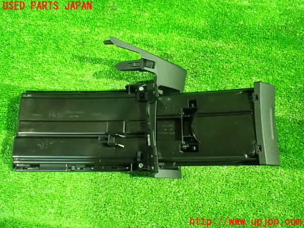 1UPJ-9236617810]アルファード(AGH30W)ドリンクホルダー 中古_3