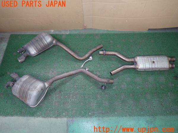 3UPJ=9236620152]ベンツ CLS350 ブルーエフィシェンシーAMGスポーツパッケージ(218359 C218)前期 純正A2124910501 マフラー 3分割カット 中古_2