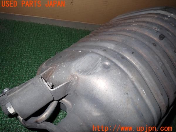 3UPJ=9236620152]ベンツ CLS350 ブルーエフィシェンシーAMGスポーツパッケージ(218359 C218)前期 純正A2124910501 マフラー 3分割カット 中古_4