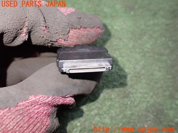 3UPJ=9236620550]ベンツ CLS350(218359 C218)前期 純正 A0018278404 メディアインターフェースケーブル ipod iPhone接続ケーブル 中古_4