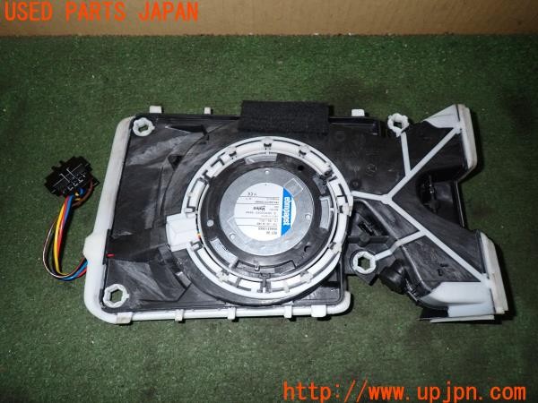 3UPJ=9236620566]ベンツ CLS350 ブルーエフィシェンシーAMGスポーツパッケージ(218359 C218)前期 純正 A2048300008 ブロアファン 中古_2