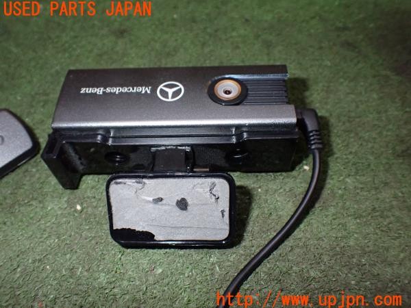 3UPJ=9236620579]ベンツ CLS350 ブルーエフィシェンシーAMGスポーツパッケージ(218359 C218)前期 純正 ドライブレコーダー 中古_4