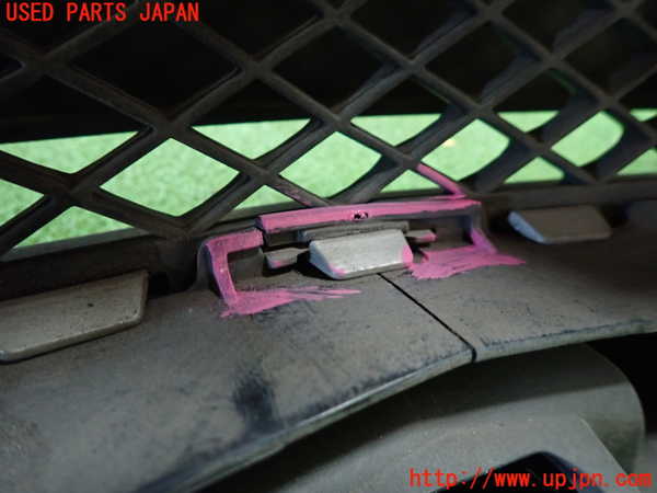 1UPJ-9236621010]ベンツ CLS350 C218(218359)フロントバンパー 中古_4