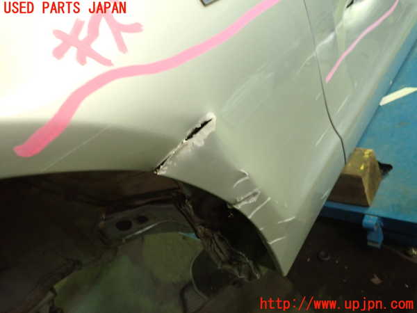 1UPJ-9236621082]ベンツ CLS350 C218(218359)左前フェンダー 中古_3