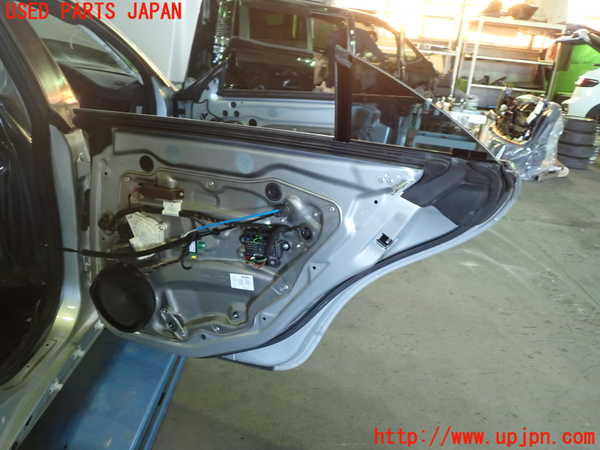 1UPJ-9236621290]ベンツ CLS350 C218(218359)右後ドア 中古 SAINT-GOBAIN SEKURIT M25100 43R-001026_4