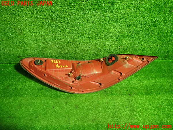 1UPJ-9236621530]ベンツ CLS350 C218(218359)右テールランプ 中古_3