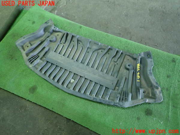 1UPJ-9236621721]ベンツ CLS350 C218(218359)アンダーカバー1 中古_2