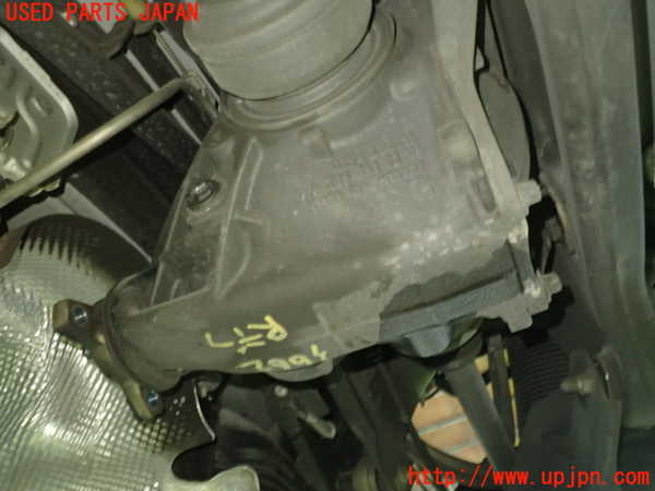 1UPJ-9236624355]ベンツ CLS350 C218(218359)リアデフ 中古_3