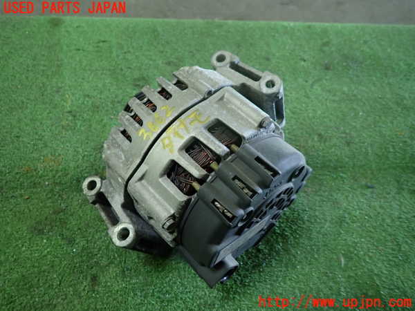 1UPJ-9236626015]ベンツ CLS350 C218(218359)オルタネーター(ダイナモ) 中古_3