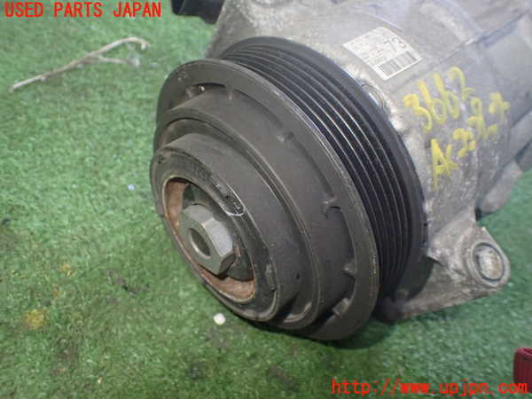 1UPJ-9236626025]ベンツ CLS350 C218(218359)エアコンコンプレッサー 中古_3
