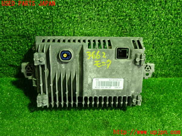 1UPJ-9236626629]ベンツ CLS350 C218(218359)モニター 中古_4