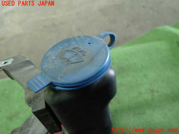 1UPJ-9236626791]ベンツ CLS350 C218(218359)ウォッシャータンク1 中古_3