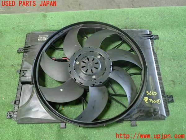 1UPJ-9236626836]ベンツ CLS350 C218(218359)電動ファン1 中古_4