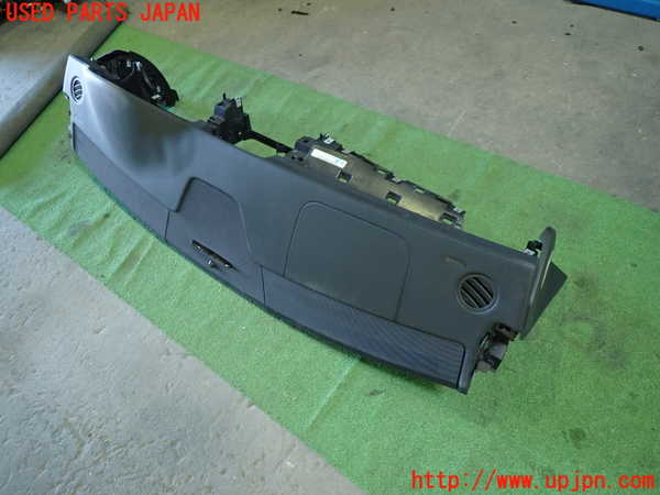 1UPJ-9236627505]ベンツ CLS350 C218(218359)ダッシュボード 中古_2