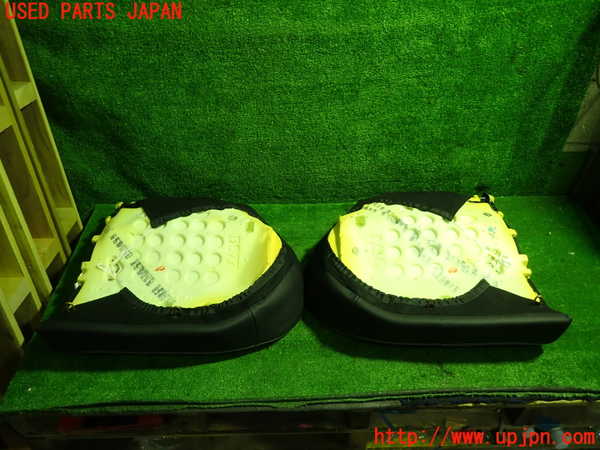 1UPJ-9236627385]ベンツ CLS350 C218(218359)リアシート 中古_4