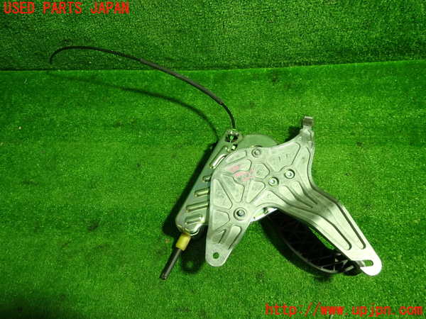 1UPJ-9236627550]ベンツ CLS350 C218(218359)サイドブレーキレバー 中古_2