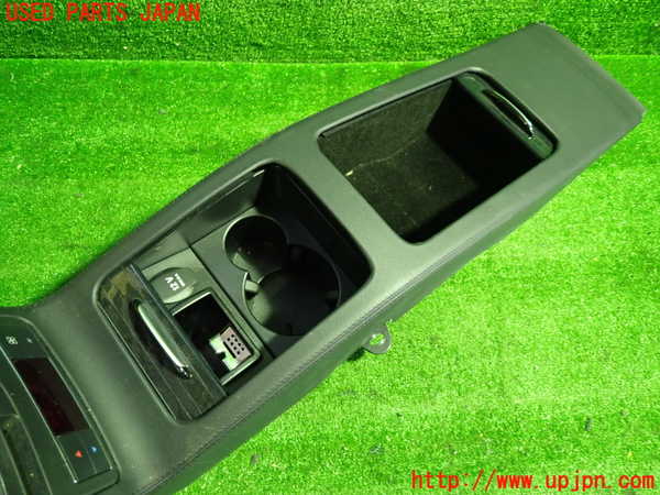 1UPJ-9236627549]ベンツ CLS350 C218(218359)コンソール 中古_2