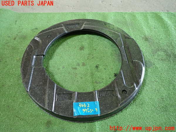 1UPJ-9236627773]ベンツ CLS350 C218(218359)ラゲッジトレイ3 中古_2