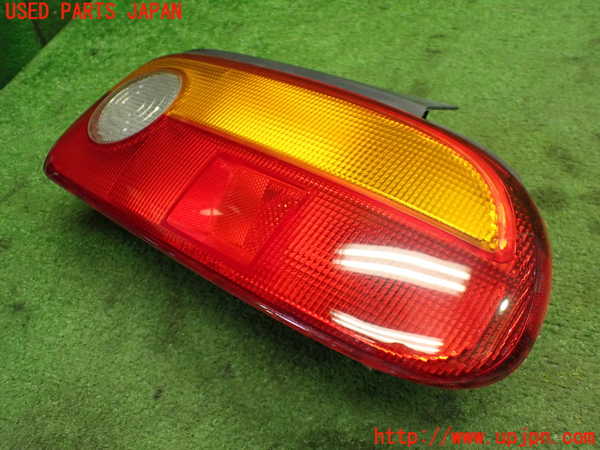 1UPJ-9236631530]ビート(PP1)右テールランプ 中古_3