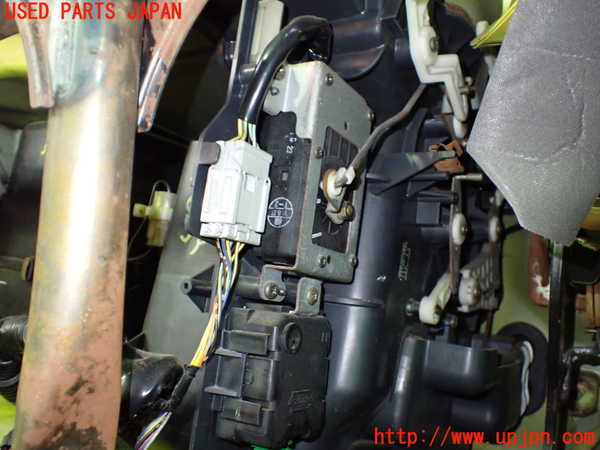 1UPJ-9236636100]ビート(PP1)ヒーターコア 中古_2