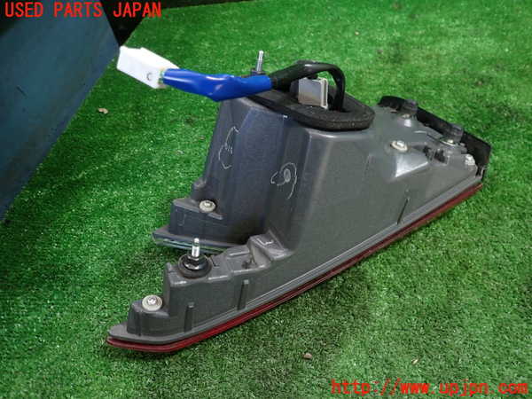 1UPJ-9236641552]レクサス・RC F(USC10)左リアフィニッシャー 中古_3
