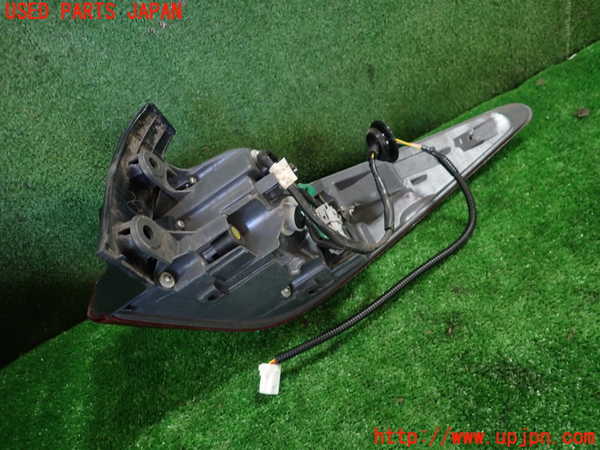 1UPJ-9236641536]レクサス・RC F(USC10)左テールランプ 中古_3