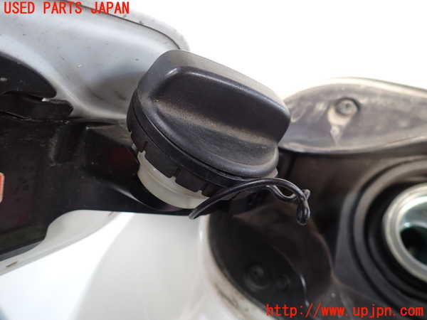 1UPJ-9236641690]レクサス・RC F(USC10)フューエルリッド 中古_4