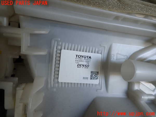 1UPJ-9236646081]レクサス・RC F(USC10)エバポレーター1 中古_3