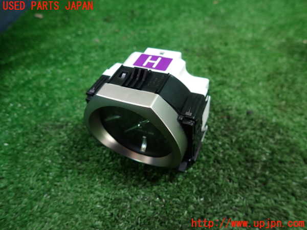 1UPJ-9236647850]レクサス・RC F(USC10)時計 中古_2