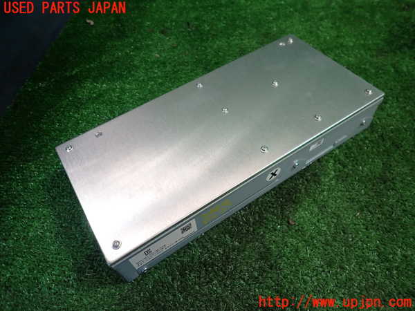 1UPJ-9236646525]レクサス・RC F(USC10)アンプ 中古_2
