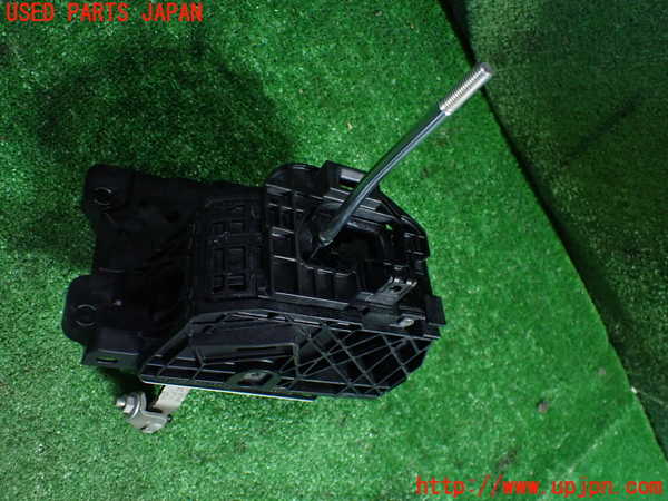 1UPJ-9236647555]レクサス・RC F(USC10)ATシフトレバー 中古_2
