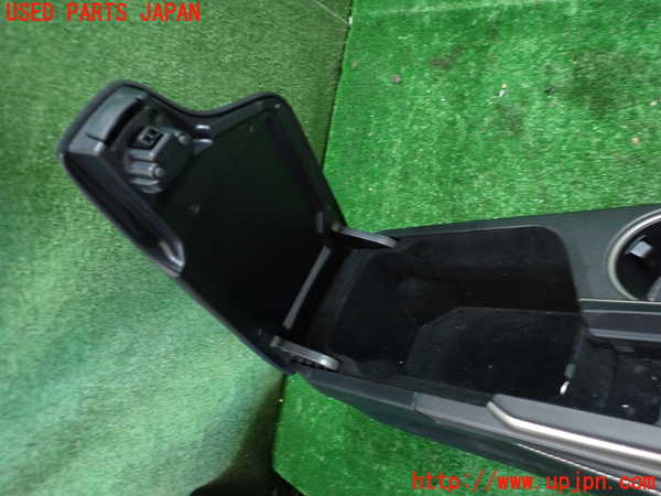 1UPJ-9236647540]レクサス・RC F(USC10)センターコンソール 中古_3