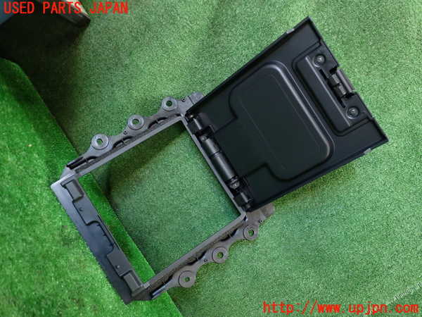 1UPJ-9236647549]レクサス・RC F(USC10)コンソール 中古_3