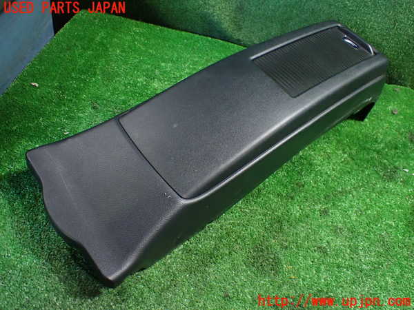 1UPJ-9236647810]レクサス・RC F(USC10)ドリンクホルダー 中古_2