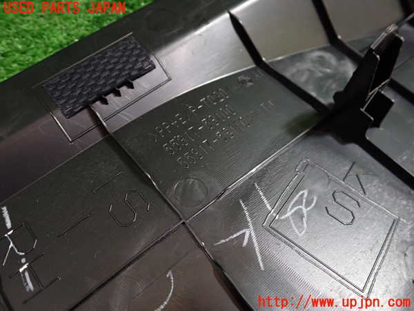 1UPJ-9236647692]レクサス・RC F(USC10)内装トリム類2 中古_3