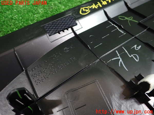 1UPJ-9236647693]レクサス・RC F(USC10)内装トリム類3 中古_3