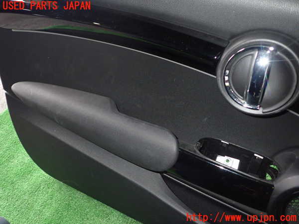 1UPJ-9236651264]BMW ミニ(MINI)クーパーS(XR20MW)(F56)左ドア内張り 中古_4