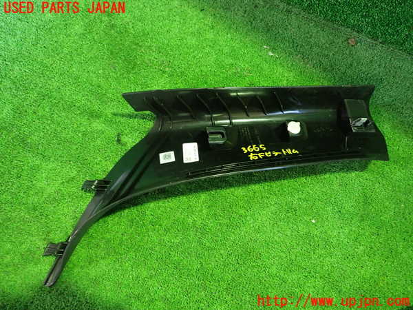 1UPJ-9236657655]BMW ミニ(MINI)クーパーS(XR20MW)(F56)右フロントピラートリム 中古_2