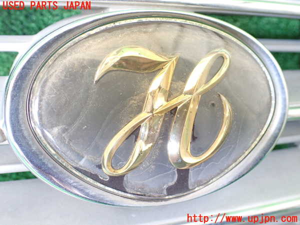 1UPJ-9236661050]ハイエースワゴン100系(KZH100G)ラジエターグリル 中古_2