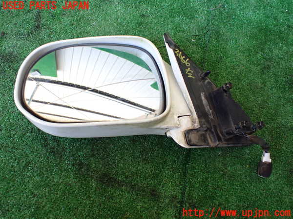 1UPJ-9236661212]ハイエースワゴン100系(KZH100G)左ドアミラー 中古_2