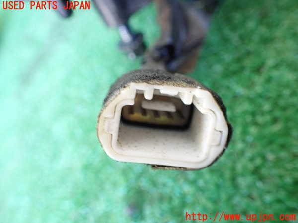 1UPJ-9236661212]ハイエースワゴン100系(KZH100G)左ドアミラー 中古_3