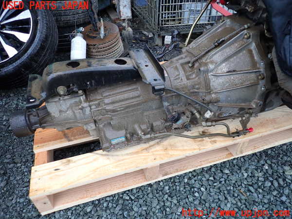 1UPJ-9236663010]ハイエースワゴン100系(KZH100G)ミッション AT 1KZ-TE 中古_2